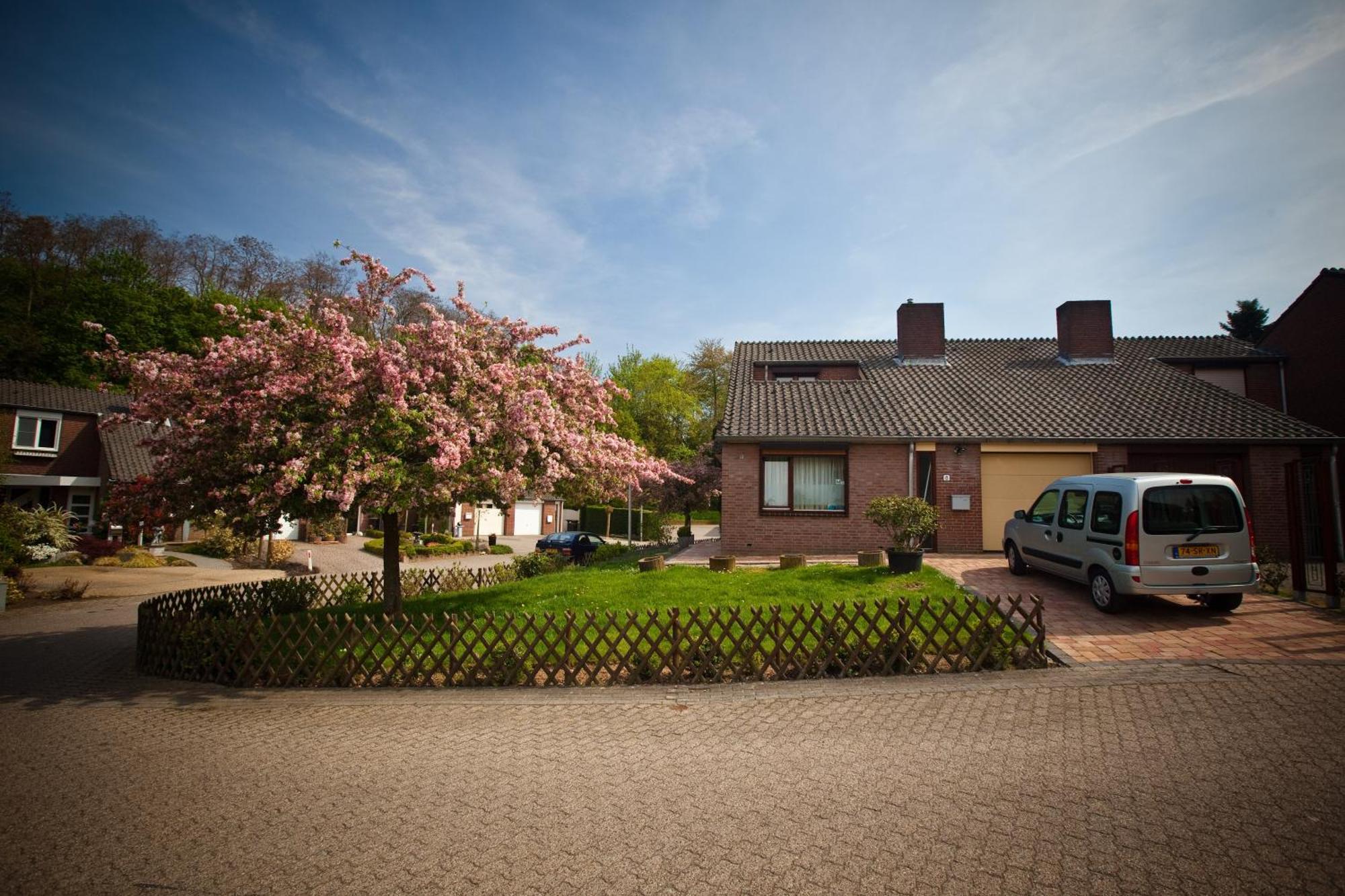 Rene'S B&B Kerkrade Bagian luar foto